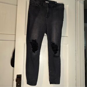 Good American Always Fits Good Legs Black Ripped Skinny Jeans